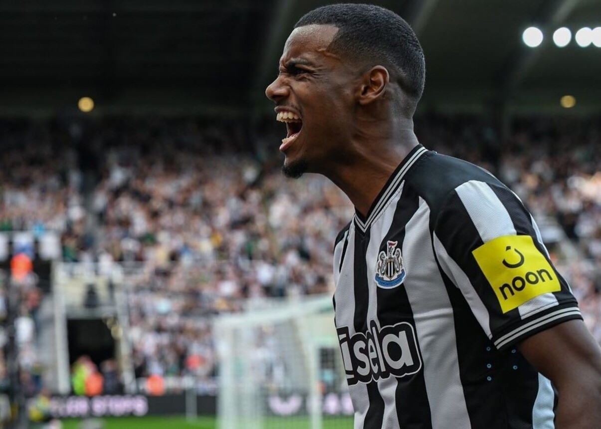 الکساندر ایساک در نیوکاسل