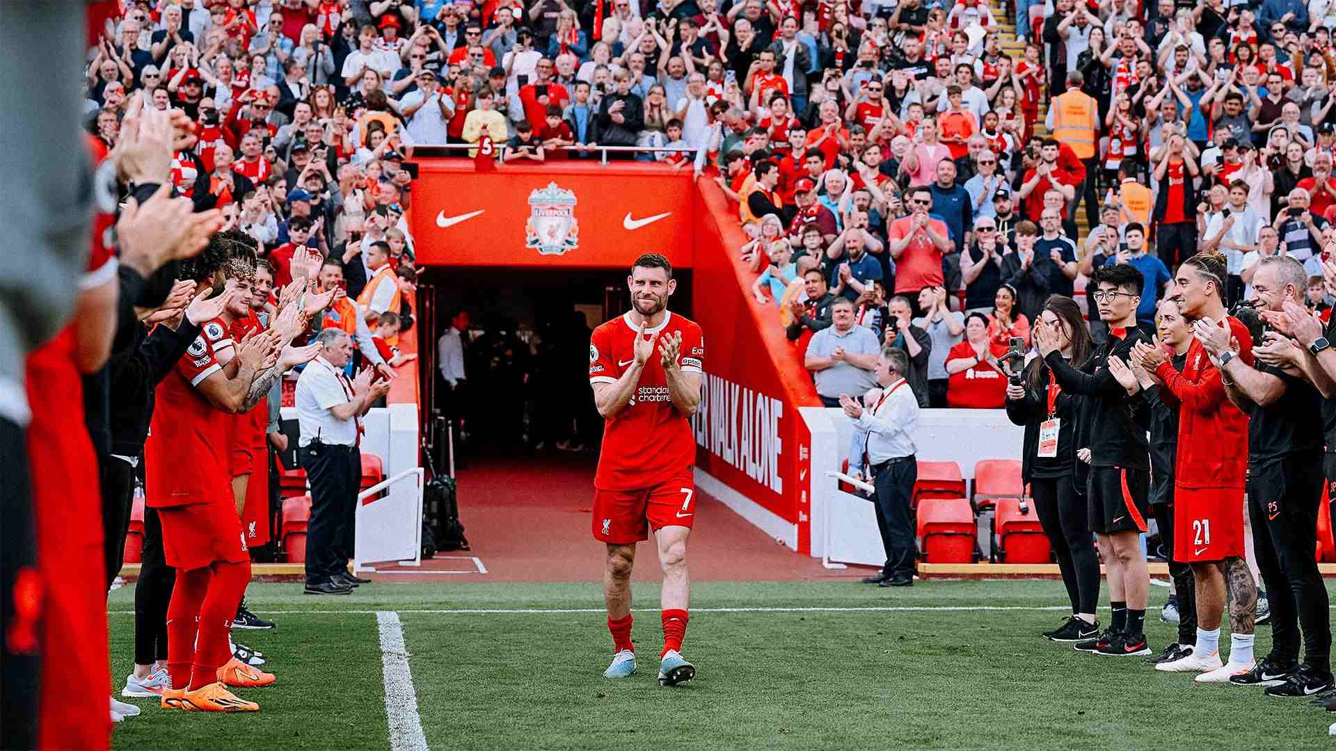 جیمز میلنر در ورزشگاه آنفیلد