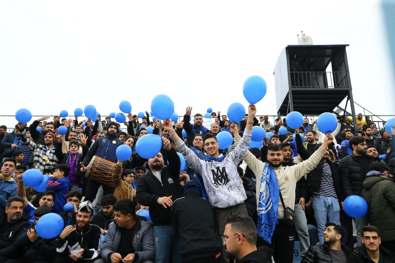 هواداران استقلال هواداران استقلال - لیگ برتر فوتبال ایران