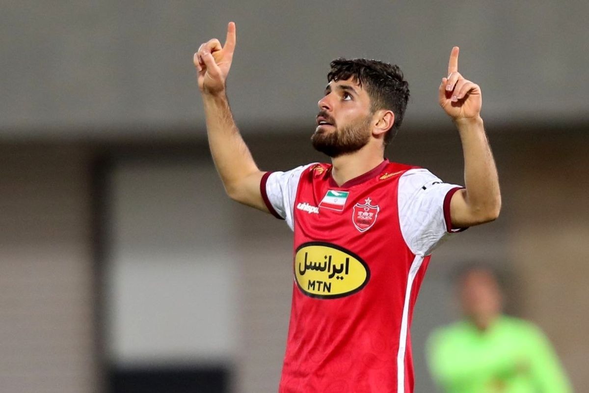 محمد عمری - پرسپولیس - لیگ برتر فوتبال ایران