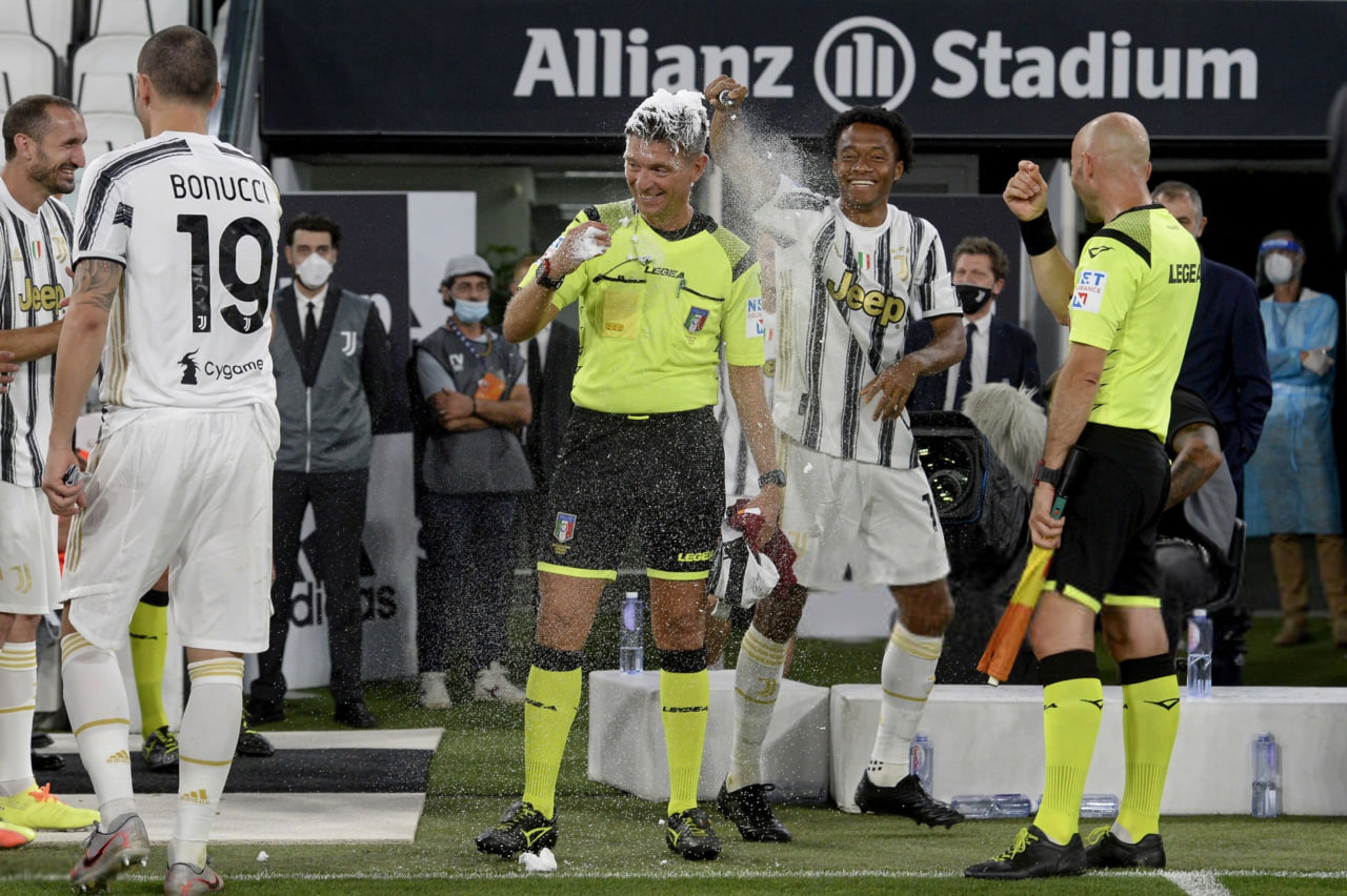 جشن خداحافظی جانلوکا روکی از داوری