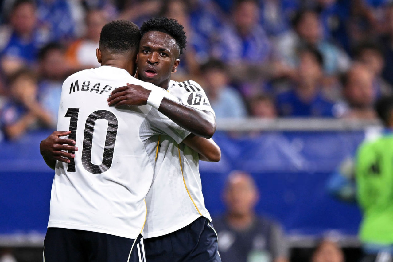 وینیسیوس جونیور و کیلیان امباپه در بازی رئال اویدو-رئال مادرید