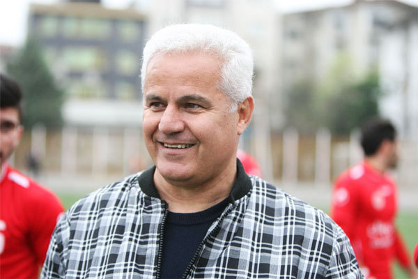 فرشاد پیوس سرمربی سابق نیروی زمینی 