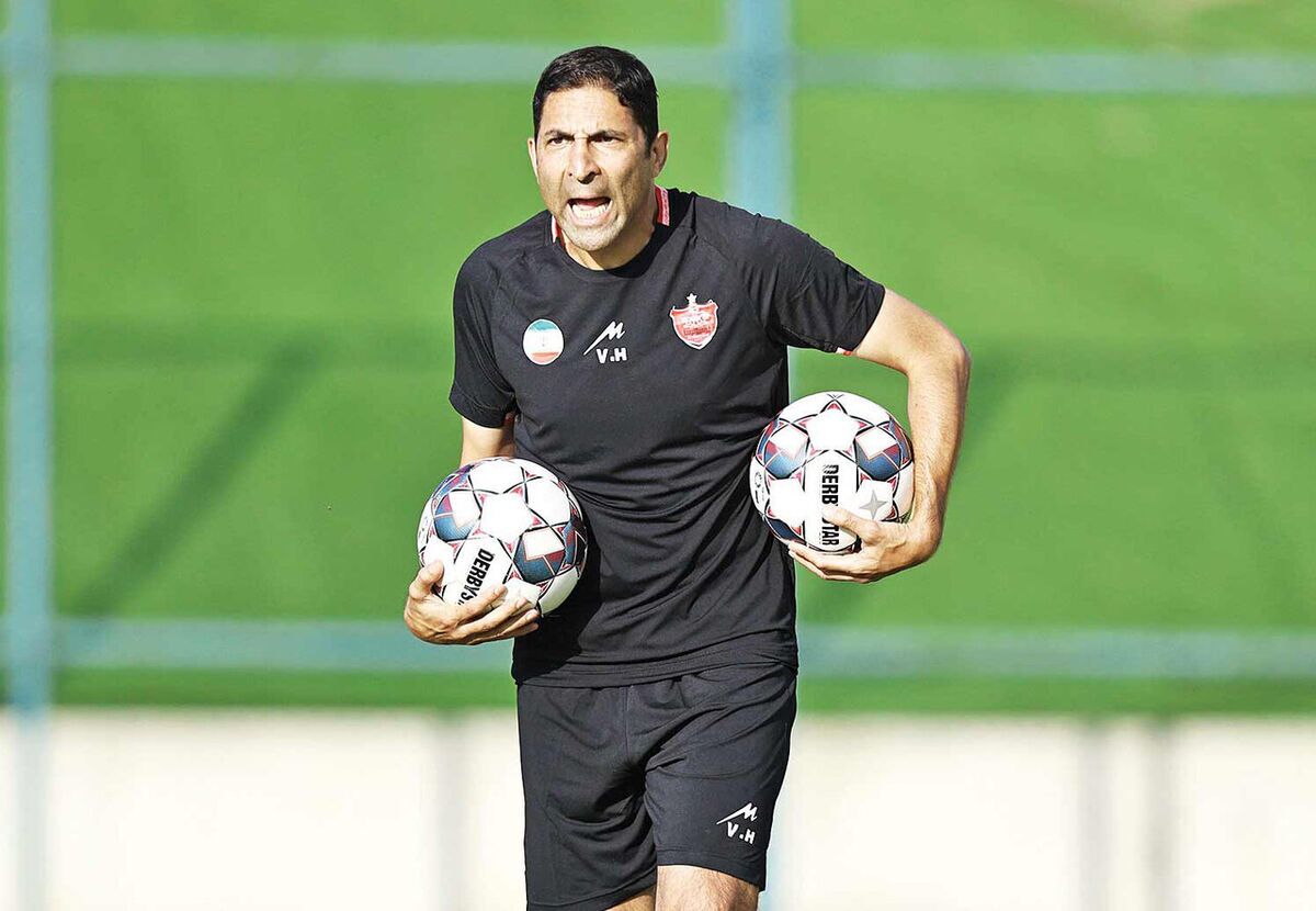 وحید هاشمیان، سرمربی پرسپولیس