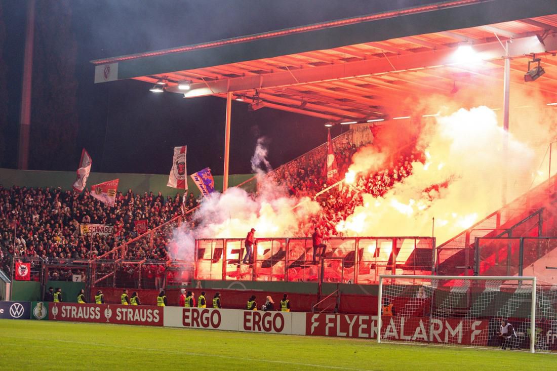 انرژی کوتبوس - لایپزیش - دی اف بی پوکال آلمان