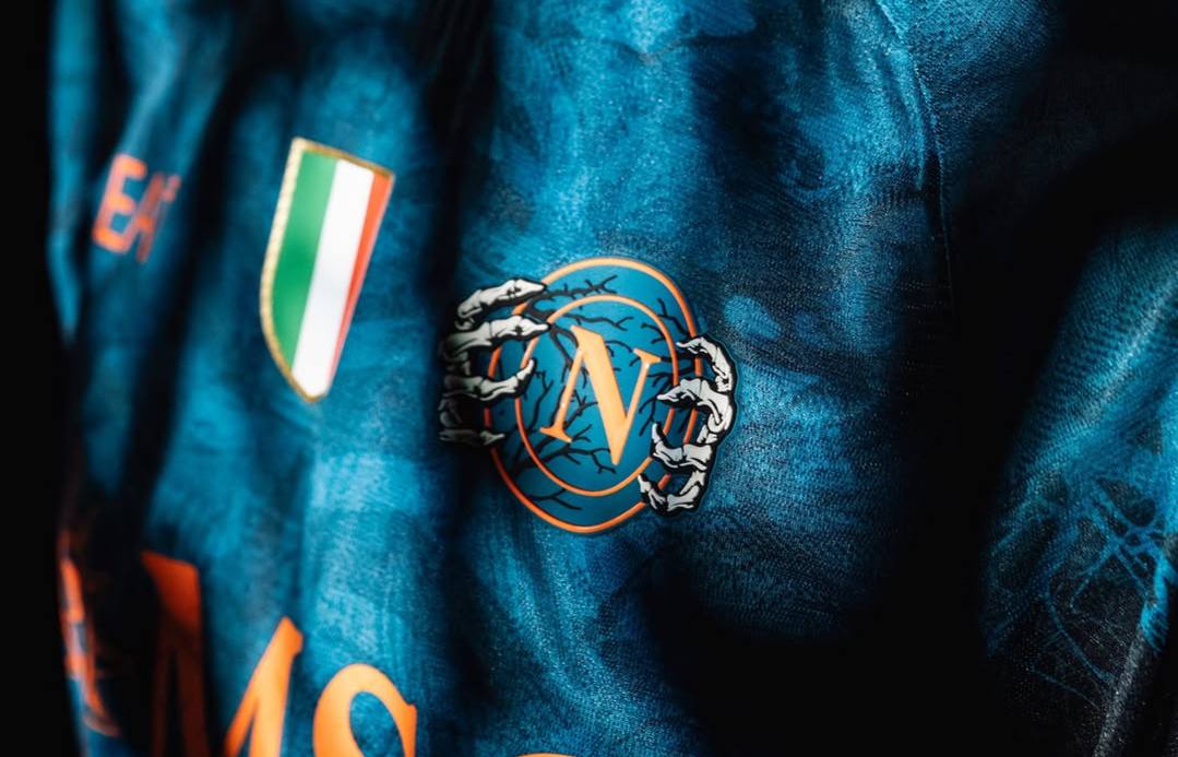 پیراهن هالووین ناپولی برای فصل ۲۶-۲۰۲۵