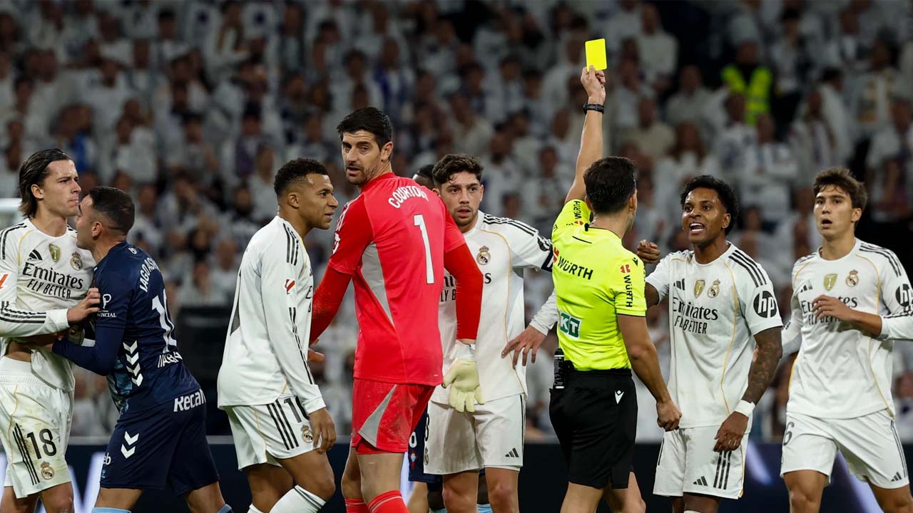 کینترو گونزالس - داور بازی رئال مادرید و سلتاویگو 