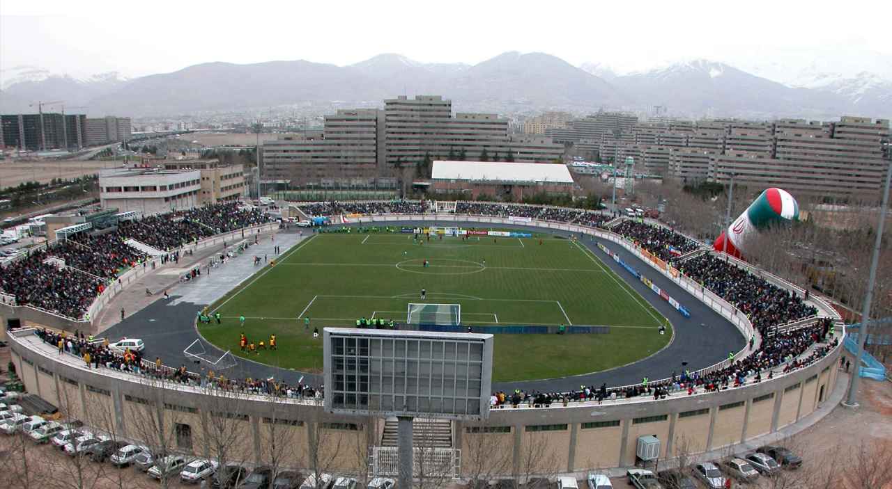 استادیوم دستگردی- مجموعه پاس