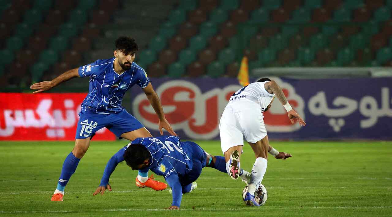 استقلال- گل گهر