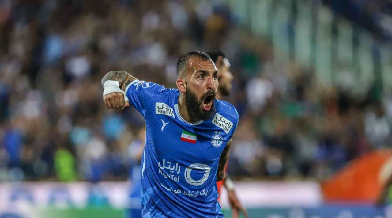 روزبه چشمی- استقلال