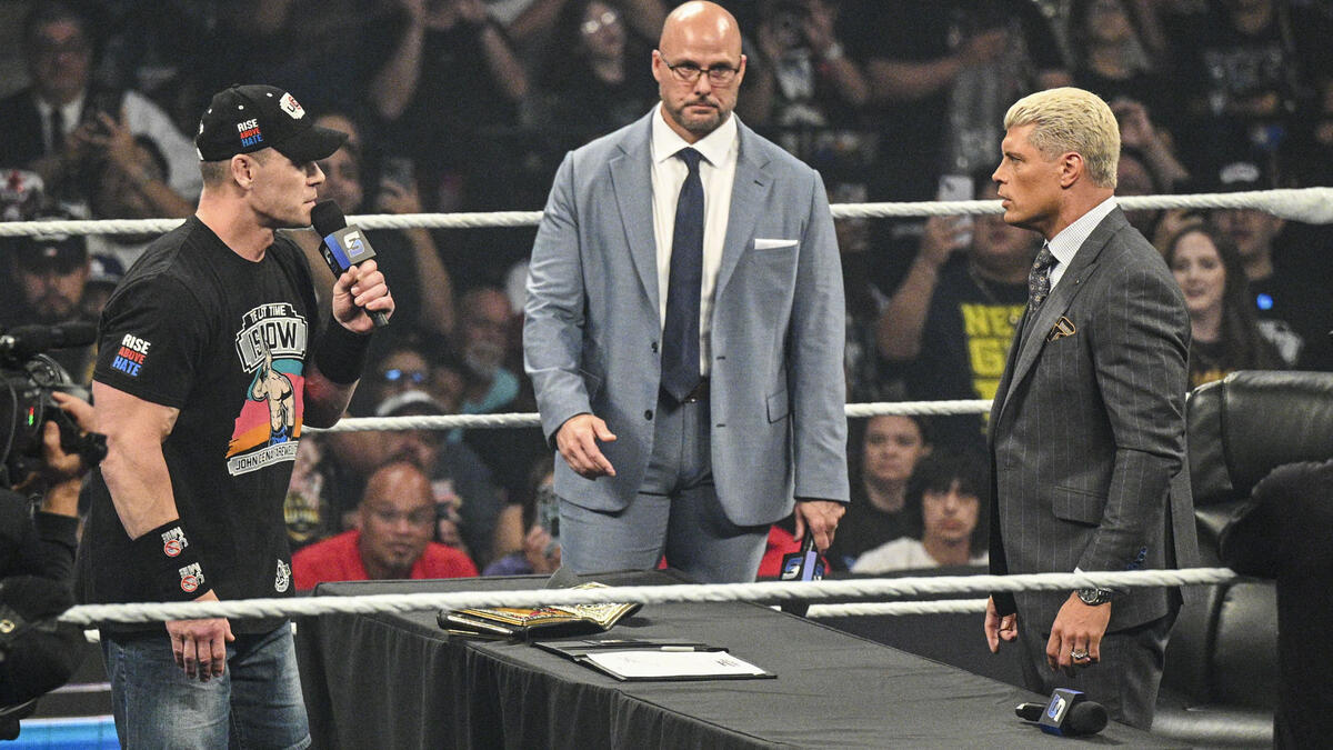 کودی رودز و جان سینا، ستارگان کشتی کج در شوی اسمکداون WWE