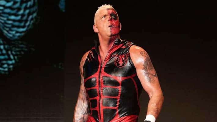 داستین رودز، همان گلداست WWE و برادر کودی رودز در رینگ AEW کشتی کج