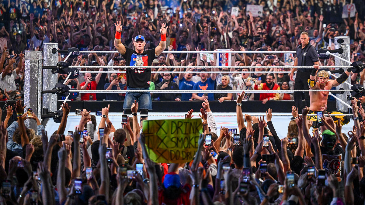 جان سینا و لوگان پال؛ ستارگان کشتی کج و wwe