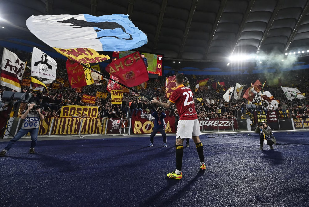 جانلوکا مانچینی در بازی آاس رم و لاتزیو در سری آ؛ فصل 24-2023