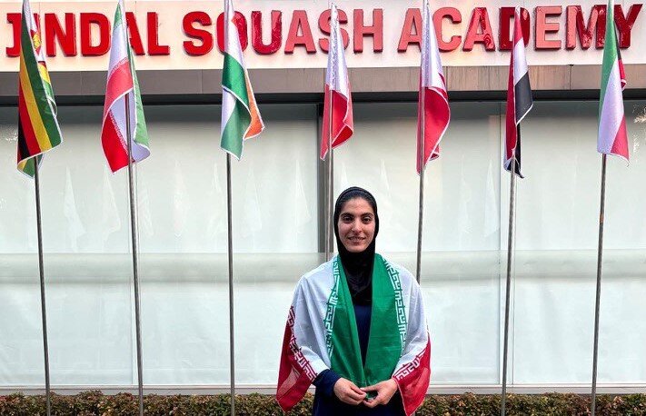 عکس از فرشته اقتداری اسکواش باز دختر ایرانی 