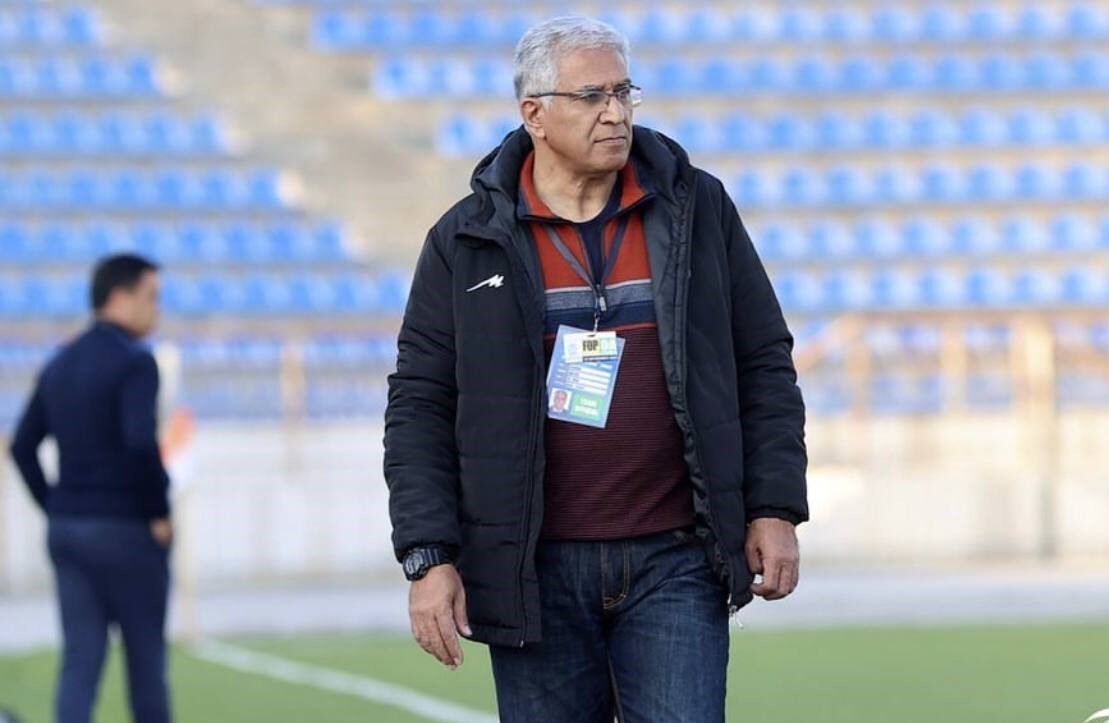 عکس از اصغر مازیار کارشناس فوتبال کشور