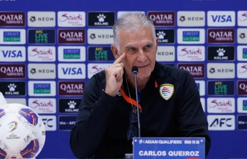 عکس از کارلوس کی روش سرمربی تیم ملی عمان