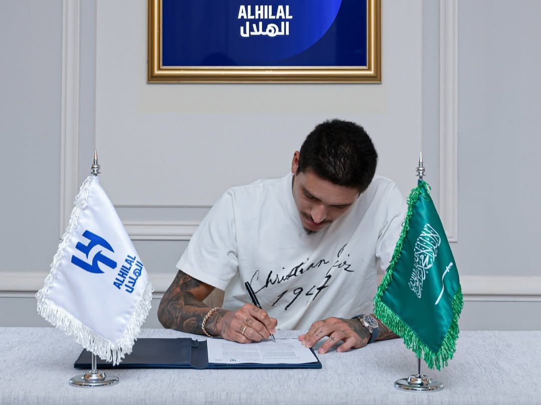 عکس از داروین نونیز مهاجم جدید الهلال عربستان