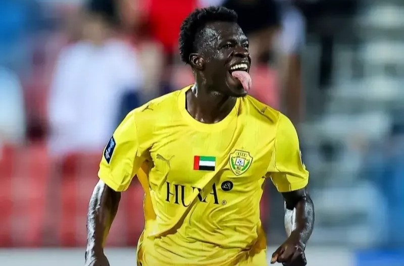 عکس از خوشحالی دیالو گلزن الوصل مقابل المحرق بحرین