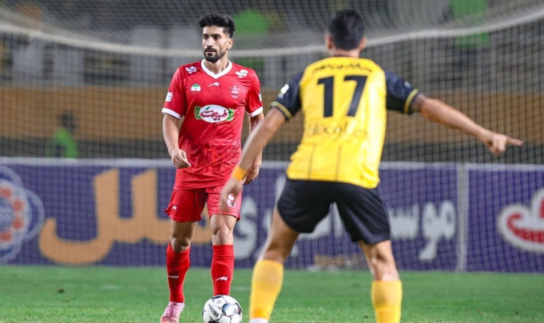 hossein_abarghouei_persepolis_sepahan_0.jpg