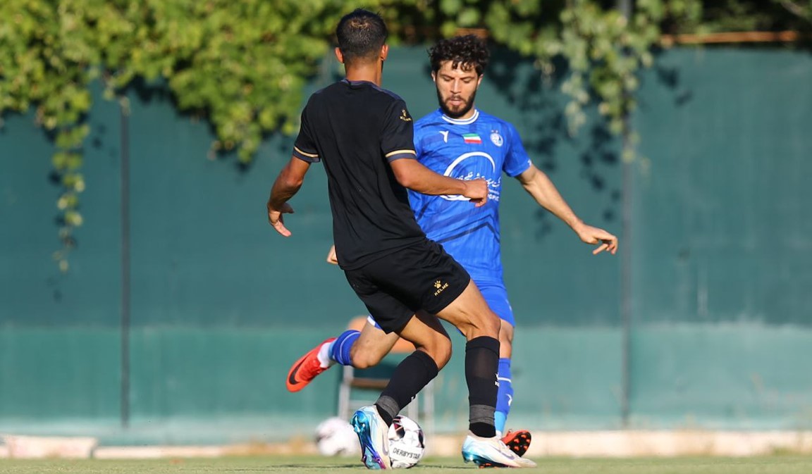 عکس از جلال الدین ماشاریپوف هافبک ازبکستانی استقلال