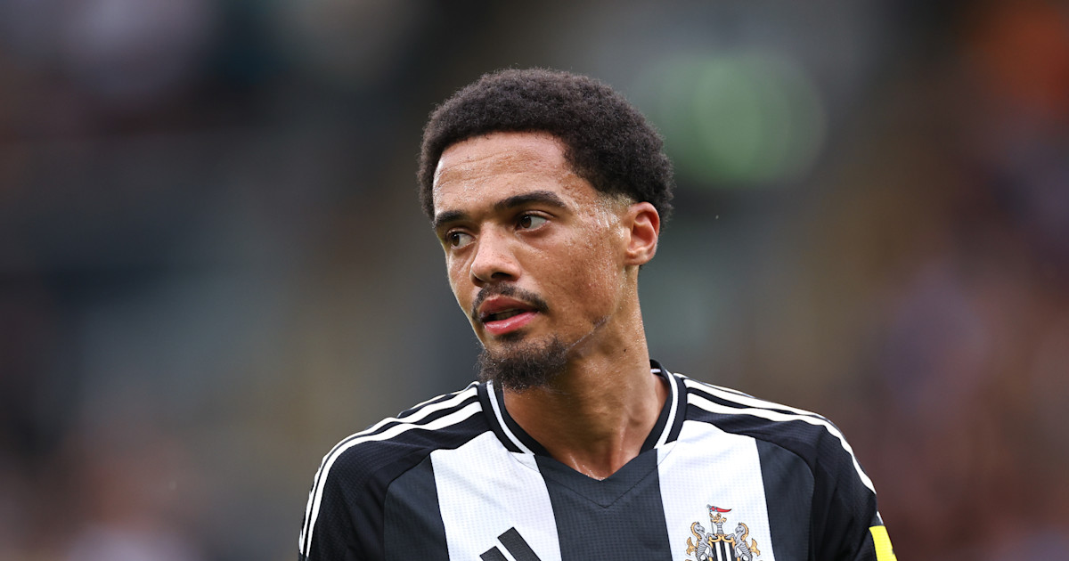 عکس از جمال لوییس مدافع چپ ایرلندی سابق نیوکاسل