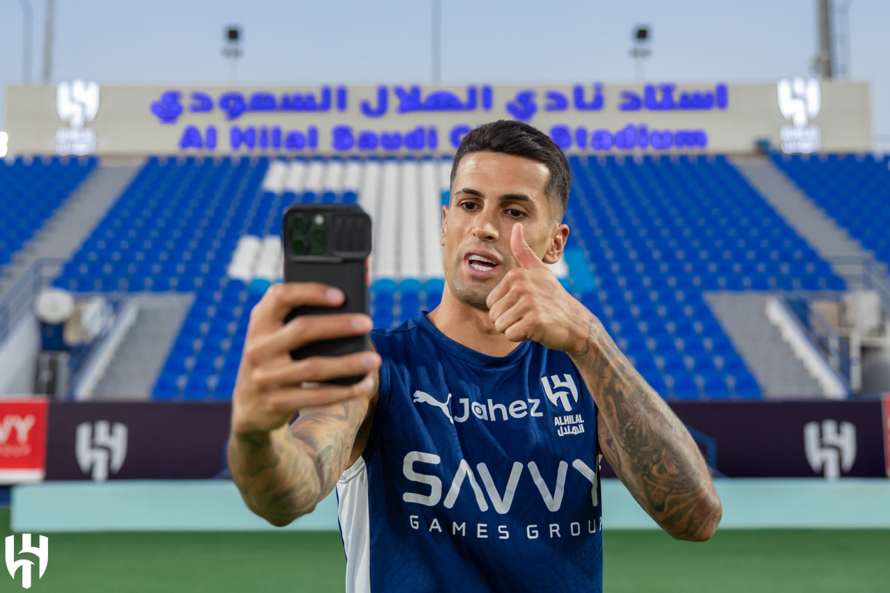 عکس از ژائو کانسلو بازیکن تیم الهلال عربستان