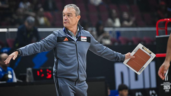 عکس از مارکو بونیتا سرمربی تیم ملی والیبال مصر