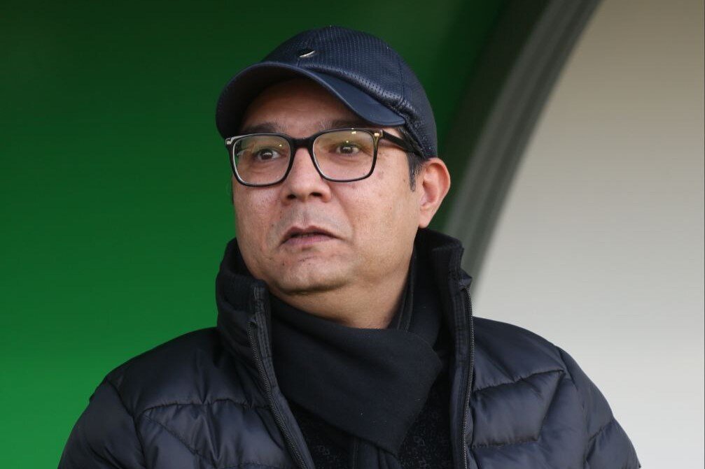 عکس از محمد ربیعی سرمربی سابق مس رفسنجان