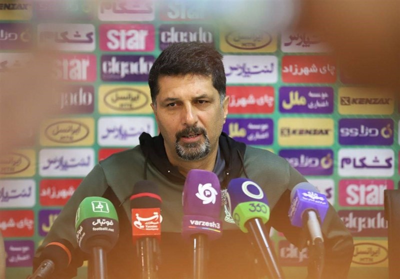 mojtaba_hosseini_aluminiumarak_press_conference_1.jpg