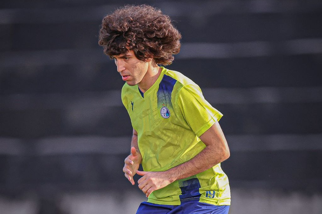 muntadher_mohammad_esteghlal_training_1402_0.jpeg