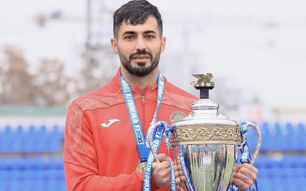 reza_dehghani_istiklol_tajikistan_trophy.png