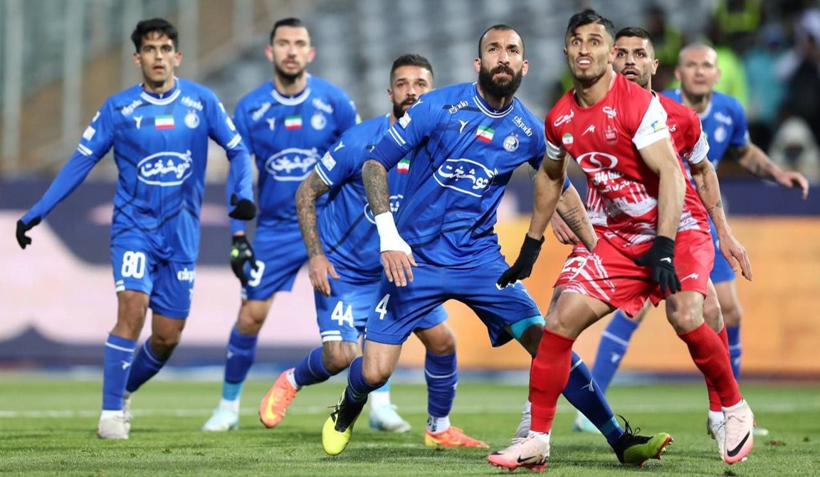 عکس از بازی دربی ۱۰۵ تهران استقلال پرسپولیس