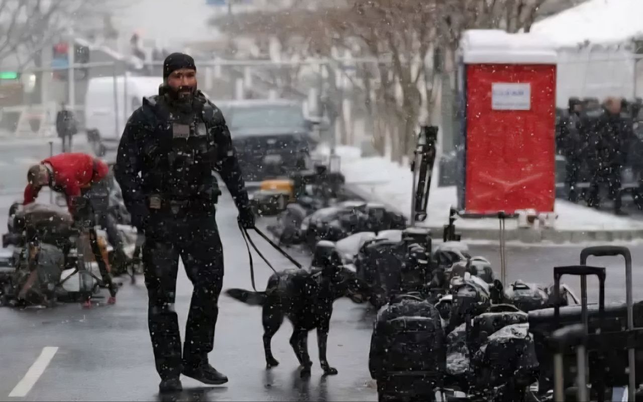 عکس از برف در شهر واشنگتن