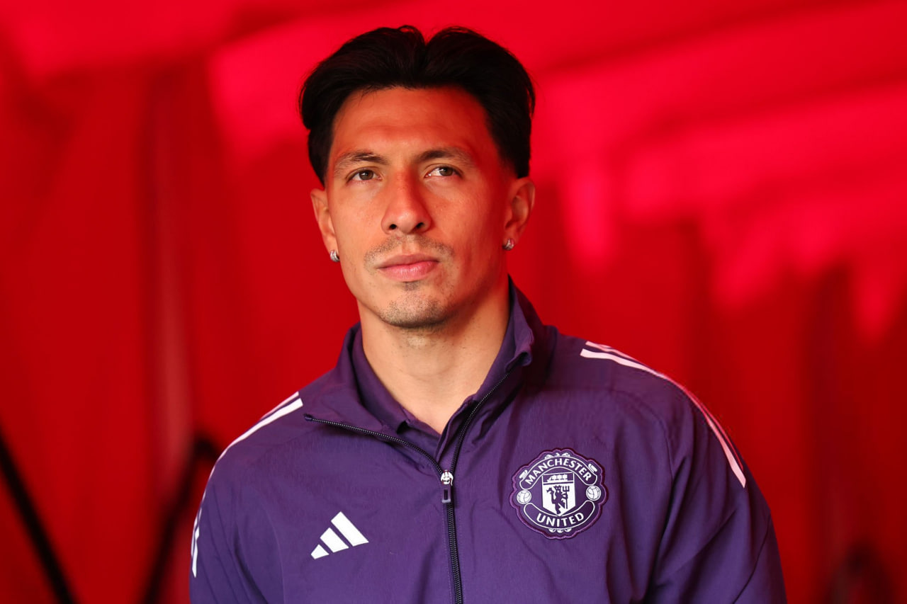 لیساندرو مارتینز مدافع آرژانتینی در تونل - منچستریونایتد