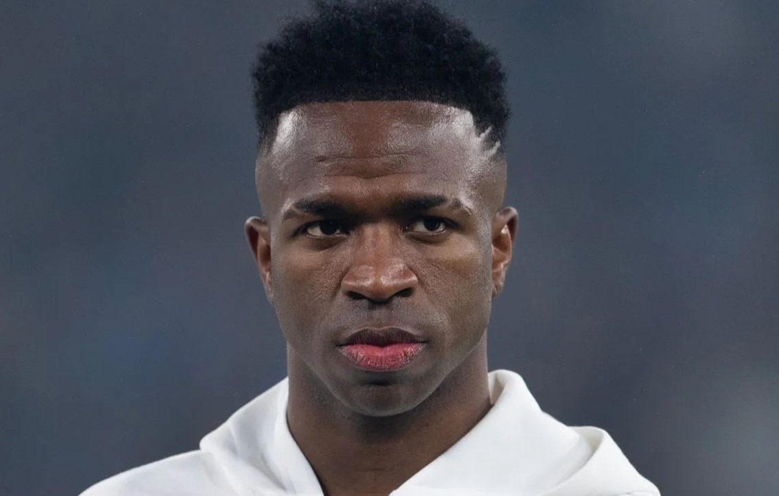 وینیسیوس جونیور وینگر برزیلی در زمین - رئال مادرید