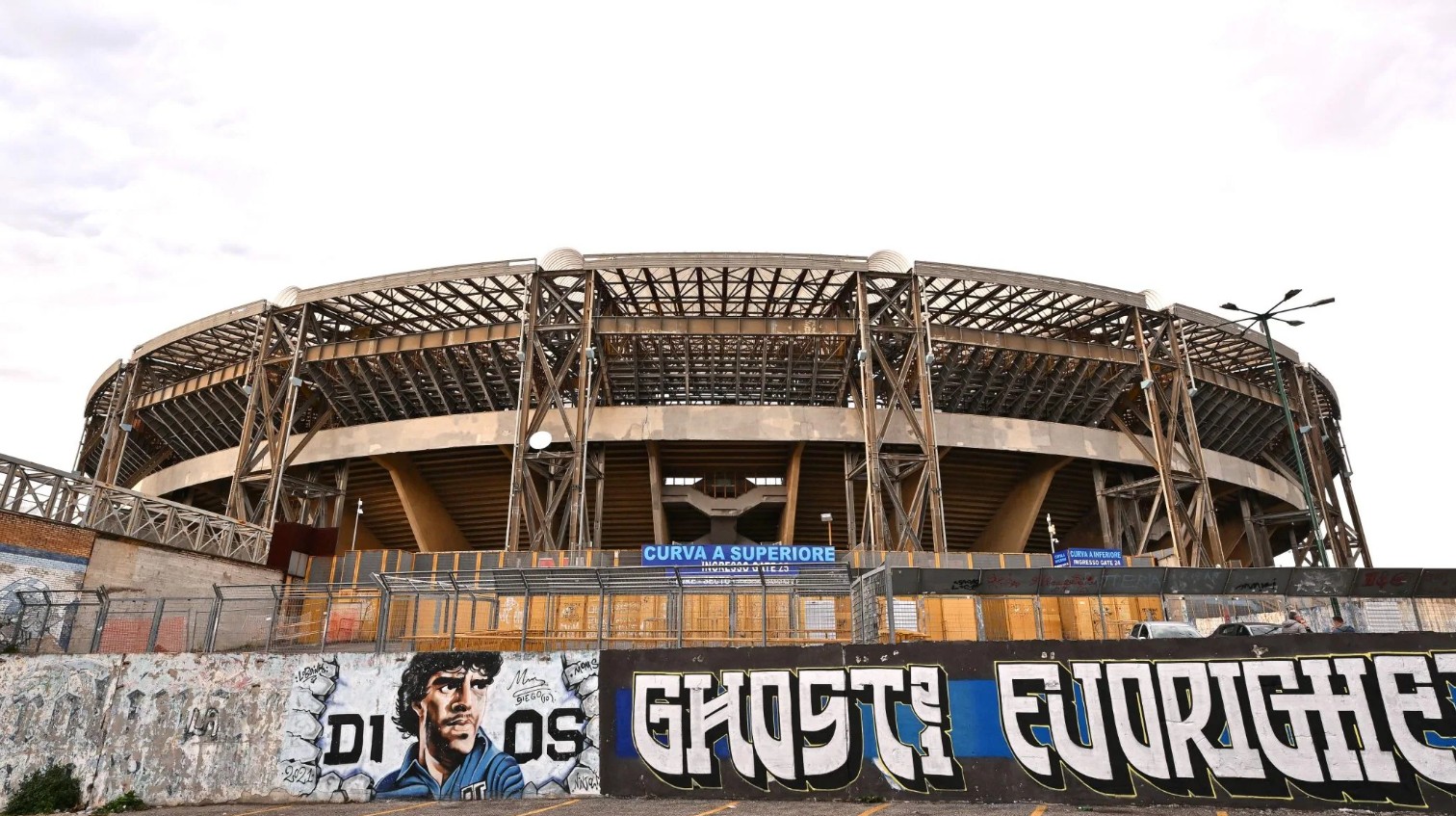 تصویری از دیگو مارادونا در شهر ناپل