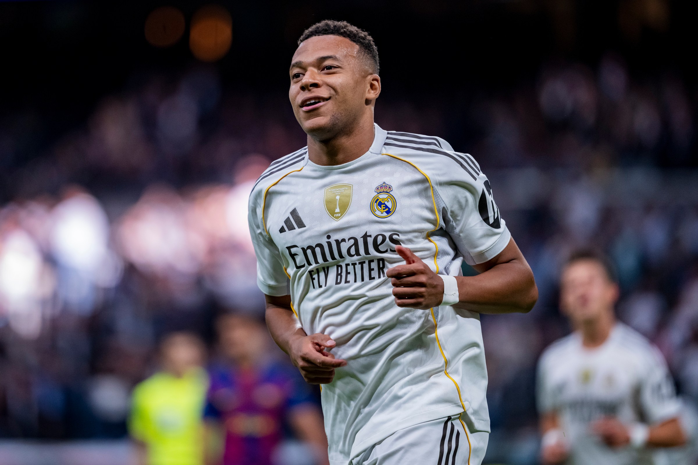 کیلیان امباپه در پیراهن رئال مادرید 