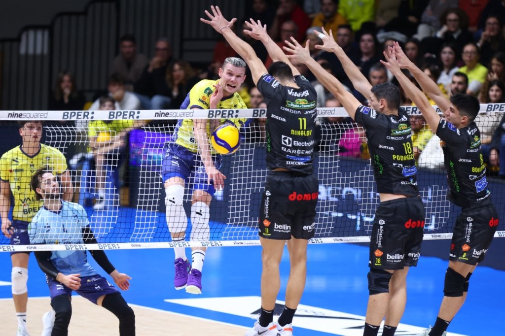 مودنا-لوبه-والیبال