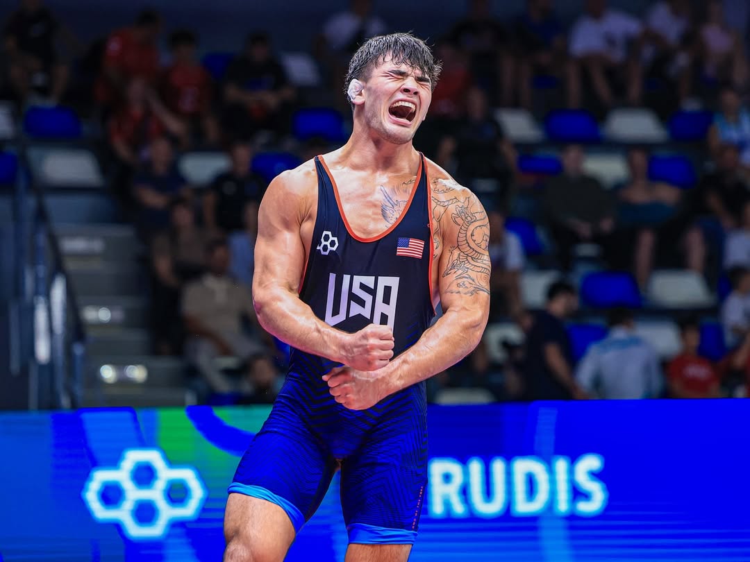 کشتی آمریکا-کشتی جوانان جهان