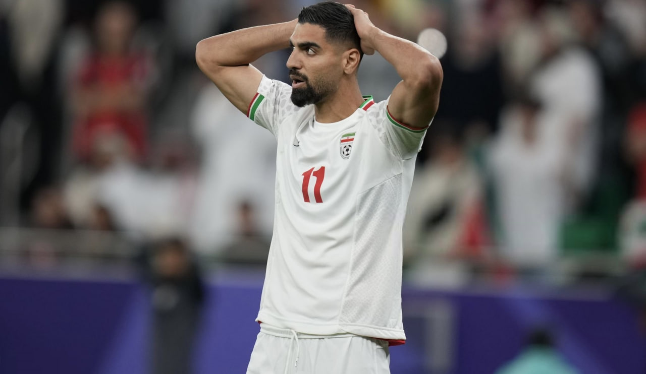 رضا اسدی هافبک و مهاجم سپاهان اصفهان - بازیکن سابق تراکتور و پرسپولیس - مهاجم تیم ملی ایران - لیگ برتر ایران