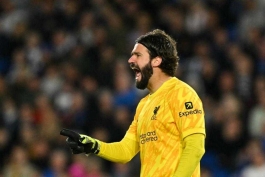 آلیسون بکر دروازه‌بان لیورپول