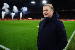 سرمربی تیم ملی هلند در ورزشگاه یوهان کرایوف