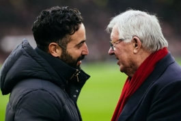 سر الکس فرگوسن و روبن آموریم، سرمربی و اسطوره منچستریونایتد