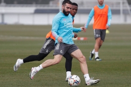 گل انفرادی دنی کارواخال در تمرینات رئال مادرید