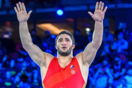 عبدالرشید سعداله‌یف - کشتی آزاد