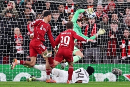 گل الکسیس مک آلیستر به تیبو کورتوا