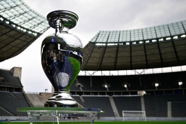 جام یورو 2024 در المپیا اشتادیون - آلمان میزبان یورو 2024