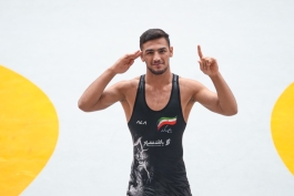 سینا خلیلی عضو تیم ملی کشتی ایران