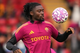 مانو کونه هافبک فرانسوی رم